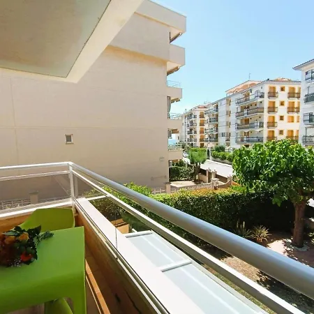 Apartment Service - Brisas *